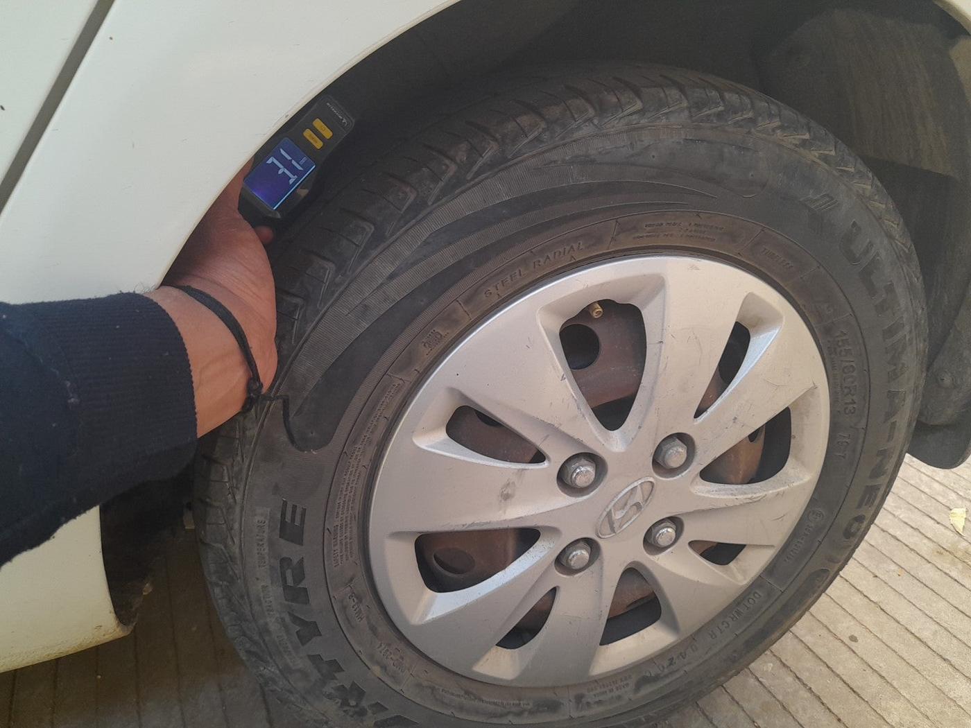 2011 Hyundai i10 MAGNA 1.2, Petrol, Manual, 77,342 km, tyre