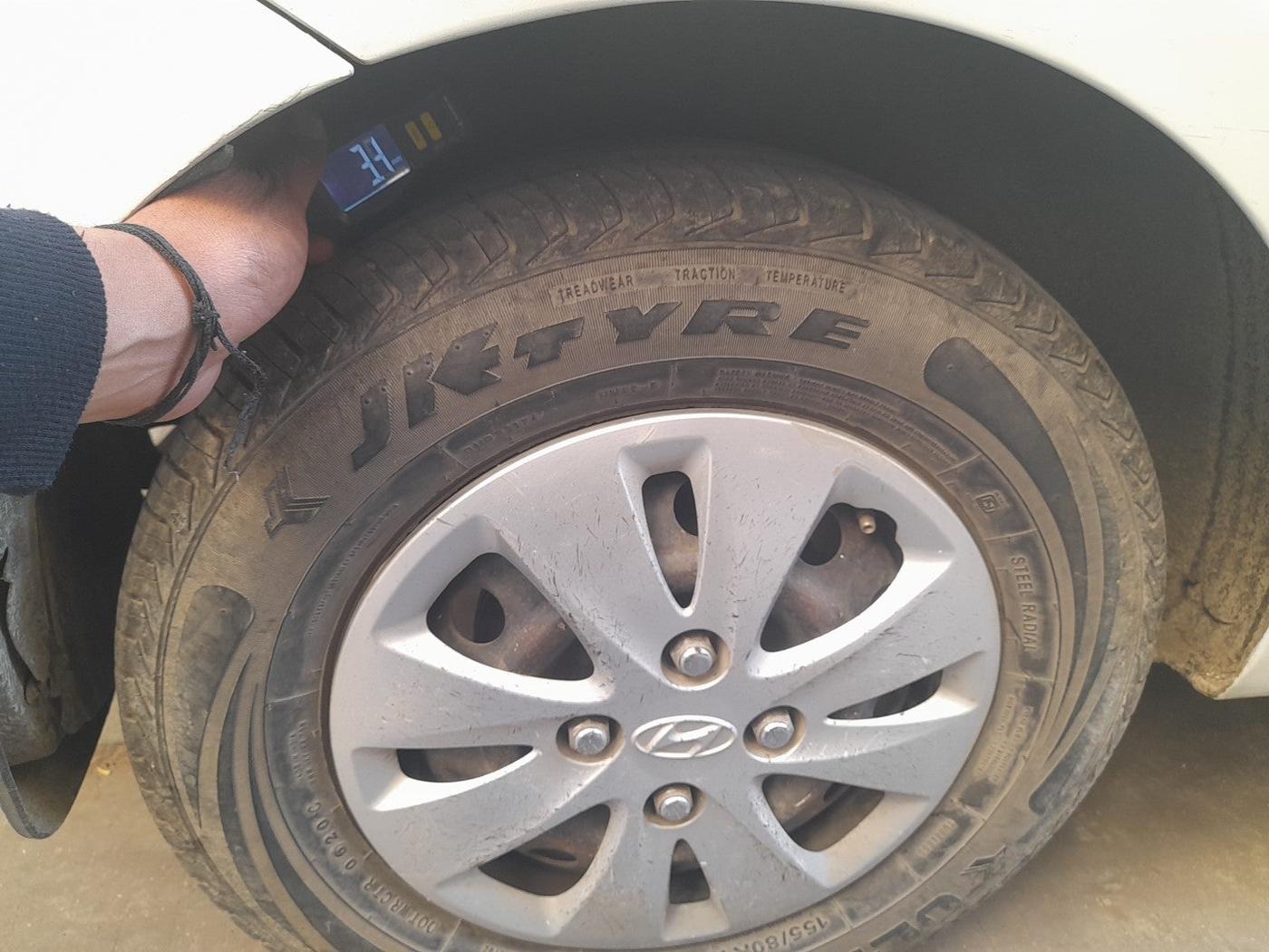 2011 Hyundai i10 MAGNA 1.2, Petrol, Manual, 77,342 km, tyre