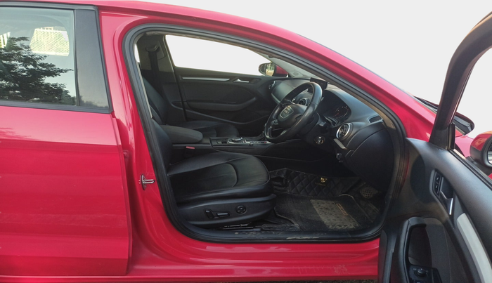 2015 Audi A3 35TDI ATTRACTION, Diesel, Automatic, 76,095 km, interior