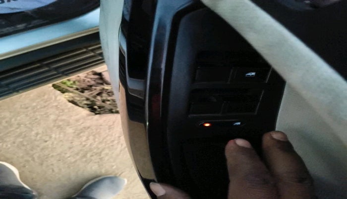 2020 Tata NEXON XZ DIESEL, Diesel, Manual, 98,516 km, interior