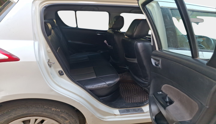 2013 Maruti Swift VDI, Diesel, Manual, 88,040 km, interior