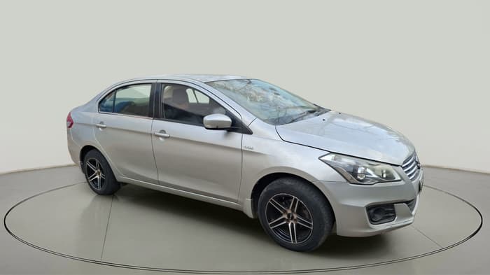 2017 Maruti Ciaz SIGMA DIESEL 1.3, Diesel, Manual, 1,12,930 km, exterior