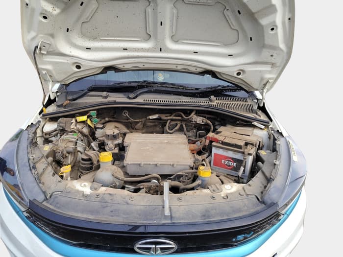 2023 Tata TIAGO EV XT MEDIUM RANGE, Electric, Automatic, 30,048 km, exterior