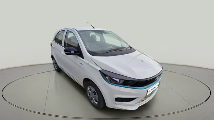 2023 Tata TIAGO EV XT MEDIUM RANGE, Electric, Automatic, 30,048 km, exterior