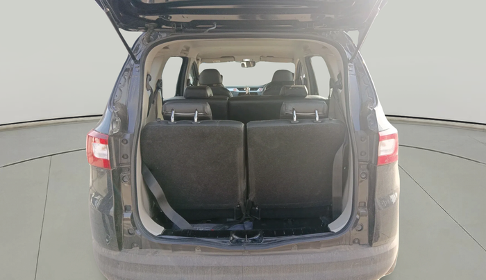 2024 Renault TRIBER RXZ, Petrol, Manual, 45,200 km, exterior