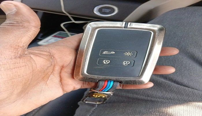 2024 Renault TRIBER RXZ, Petrol, Manual, 45,200 km, interior