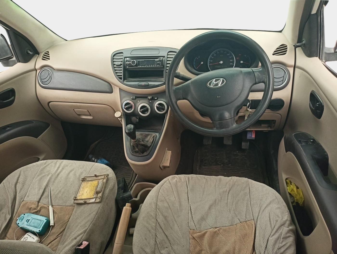 2010 Hyundai i10 ERA 1.1, Petrol, Manual, 79,155 km, interior