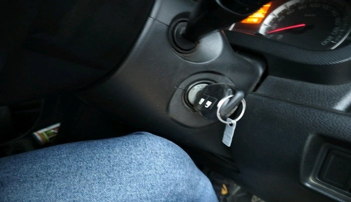 2013 Maruti Swift VDI, Diesel, Manual, 1,37,583 km, interior