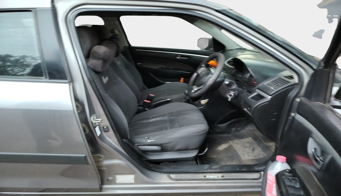 2013 Maruti Swift VDI, Diesel, Manual, 1,37,583 km, interior