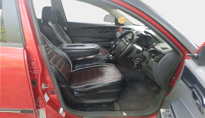 2017 Mahindra KUV 100 NXT K2+ D 6 STR, Diesel, Manual, 93,101 km, interior
