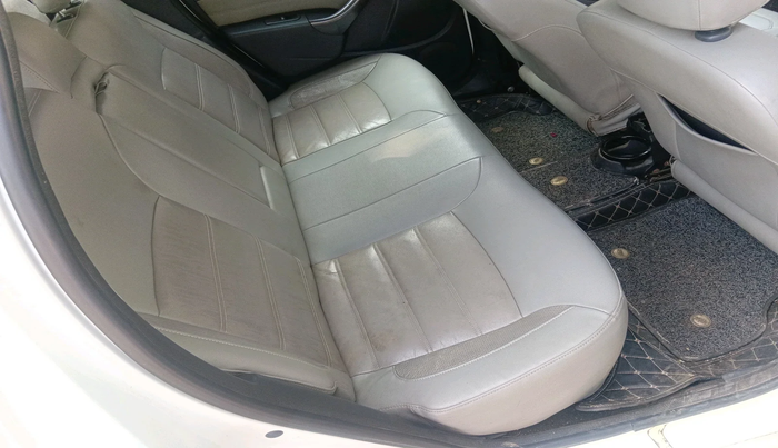 2015 Renault Duster 110 PS RXZ DIESEL, Diesel, Manual, 93,653 km, interior