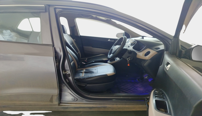 2016 Hyundai Grand i10 SPORTZ 1.2 KAPPA VTVT, Petrol, Manual, 63,684 km, interior