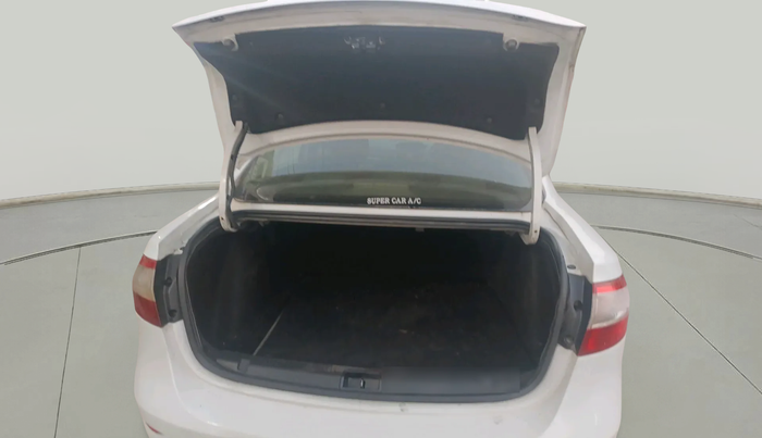 2012 Renault Fluence 1.5 E4, Diesel, Manual, 84,139 km, exterior