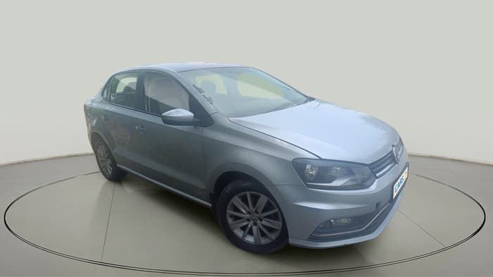 2017 Volkswagen Ameo HIGHLINE1.2L, Petrol, Manual, 77,060 km, exterior