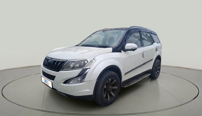 2016 Mahindra XUV500 W8, Diesel, Manual, 83,583 km, exterior