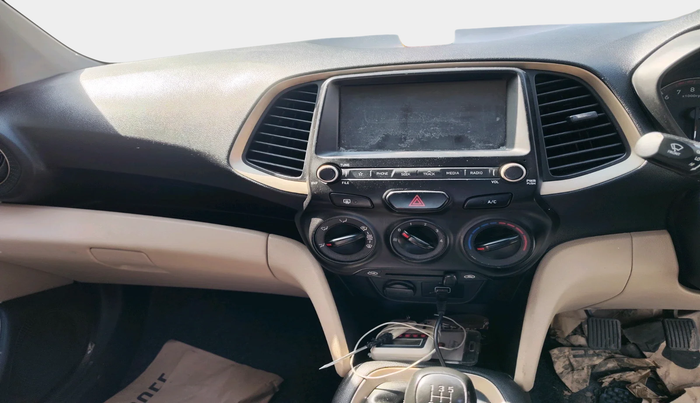 2019 Hyundai NEW SANTRO SPORTZ MT, Petrol, Manual, 73,349 km, interior