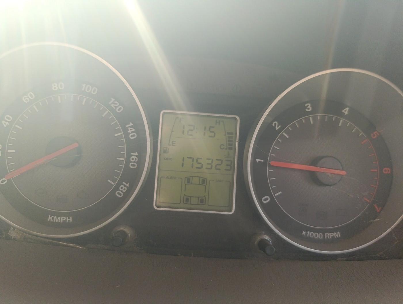 2011 Mahindra Scorpio VLX 2WD, Diesel, Manual, 1,75,323 km, interior