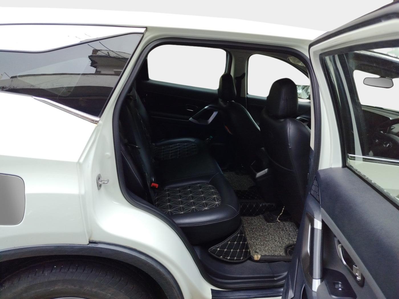 2020 Tata Harrier XT PLUS 2.0L KRYOTEC, Diesel, Manual, 37,600 km, interior