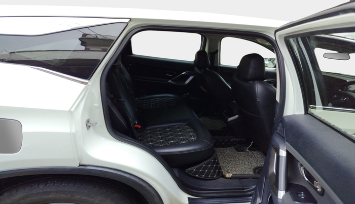 2020 Tata Harrier XT PLUS 2.0L KRYOTEC, Diesel, Manual, 37,060 km, interior