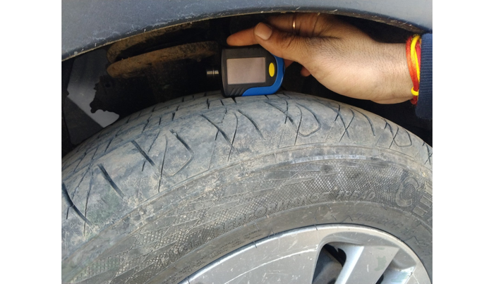 2016 Maruti S Cross ALPHA 1.3, Diesel, Manual, 1,65,074 km, tyre