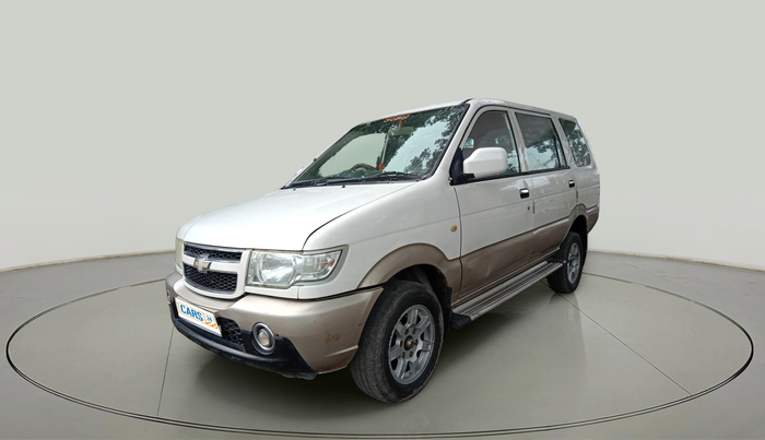 2017 Chevrolet Tavera NEO 3 LT 9 STR BS IV, Diesel, Manual, 1,91,106 km, exterior
