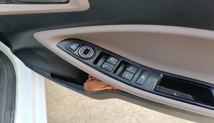 2017 Hyundai Elite i20 SPORTZ 1.2, Petrol, Manual, 72,274 km, interior