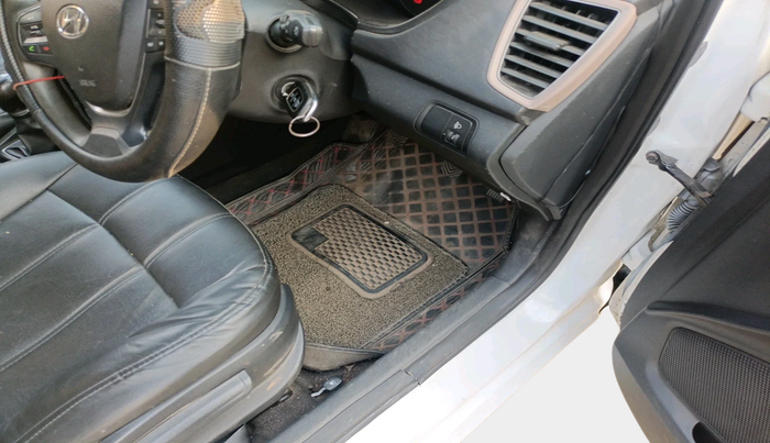 2017 Hyundai Elite i20 SPORTZ 1.2, Petrol, Manual, 72,274 km, interior