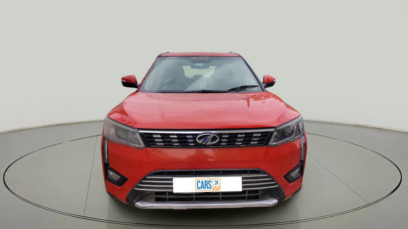 2019 Mahindra XUV300 W8 (O) 1.5 DIESEL, Diesel, Manual, 55,956 km, exterior