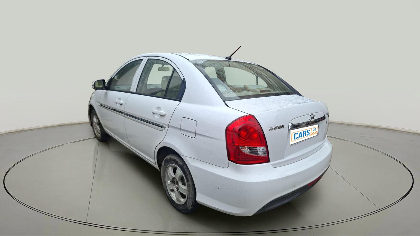 2010 Hyundai Verna TRANSFORM 1.6 SX VTVT, Petrol, Manual, 69,613 km, exterior