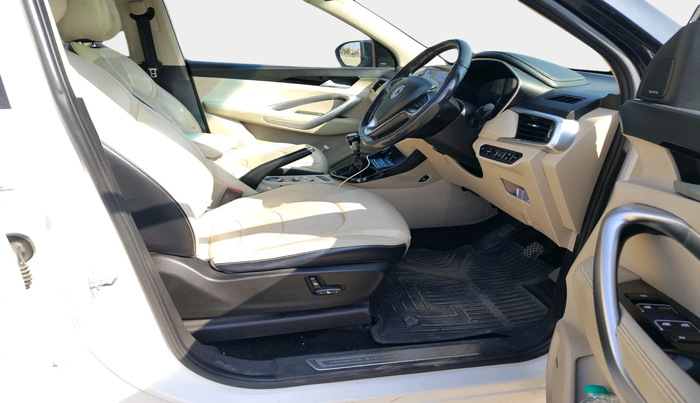 2021 MG HECTOR SHARP 2.0 DIESEL DUAL TONE, Diesel, Manual, 1,41,907 km, interior