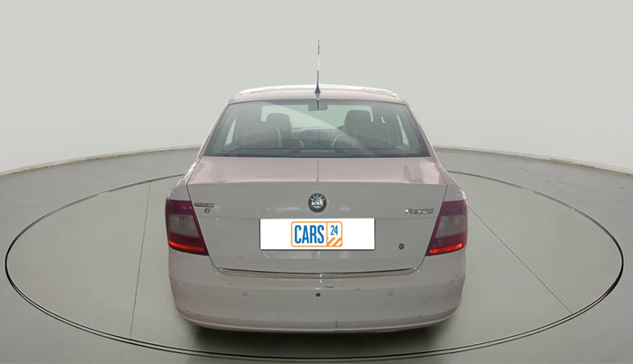 2013 Skoda Rapid ELEGANCE 1.6 TDI CR MT, Diesel, Manual, 1,26,969 km, exterior