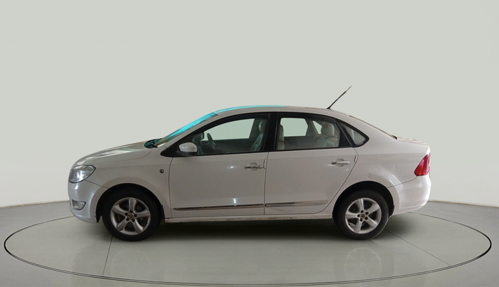 2013 Skoda Rapid ELEGANCE 1.6 TDI CR MT, Diesel, Manual, 1,26,969 km, exterior