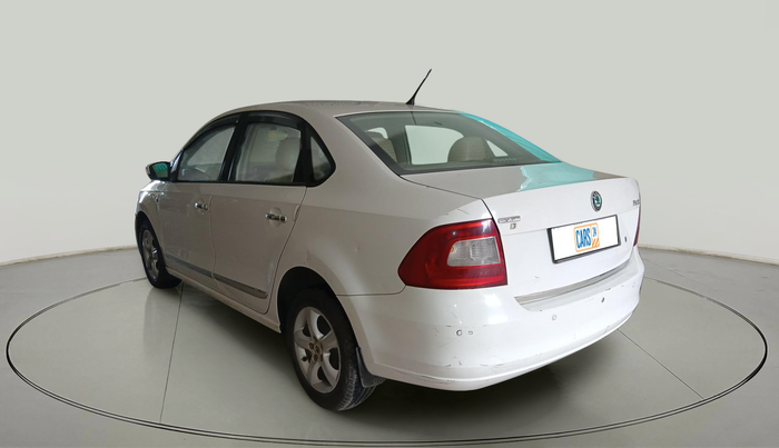 2013 Skoda Rapid ELEGANCE 1.6 TDI CR MT, Diesel, Manual, 1,26,969 km, exterior