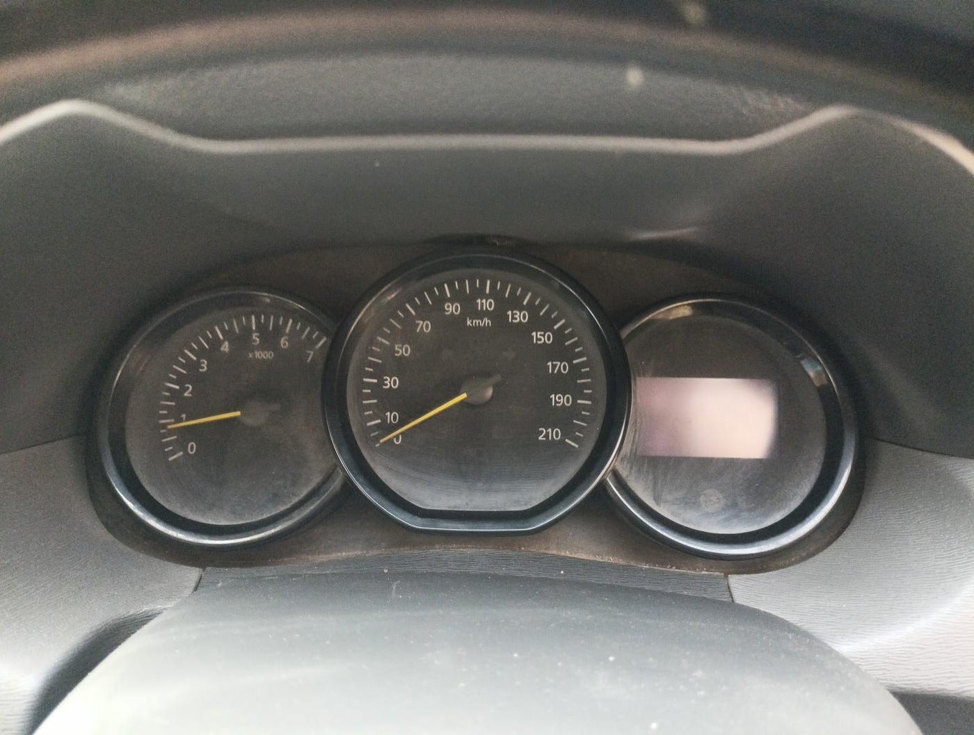2015 Renault Duster 85 PS RXE DIESEL, Diesel, Manual, 49,001 km, interior