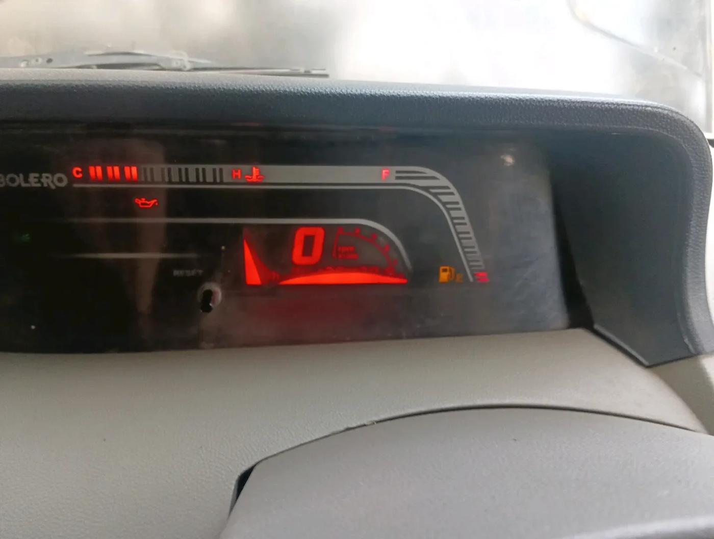 2012 Mahindra Bolero SLE BS-III, Diesel, Manual, 1,38,478 km, interior