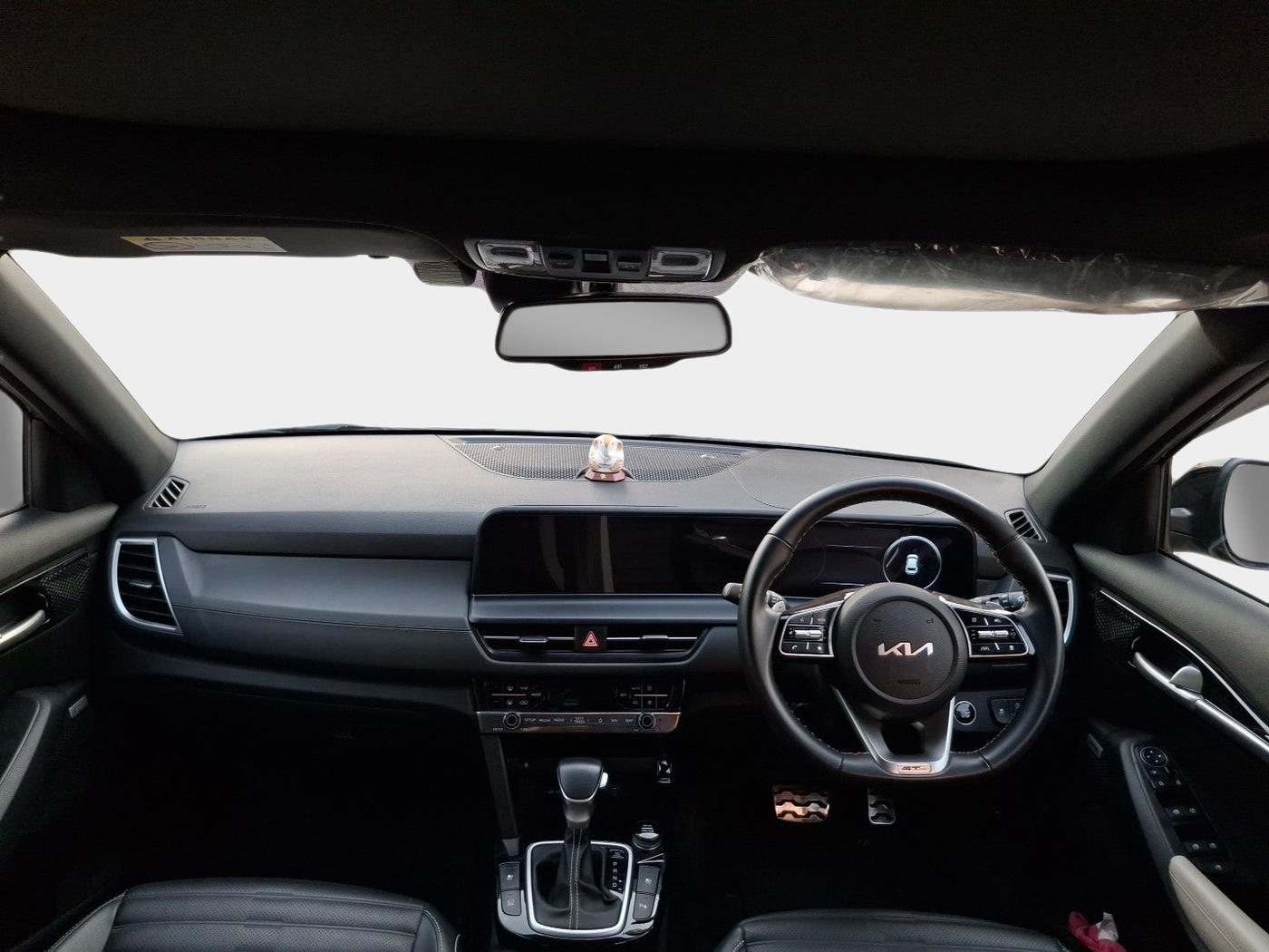 2023 KIA SELTOS  GTX Plus 1.5 Turbo Petrol DCT, Petrol, Automatic, 4,854 km, interior