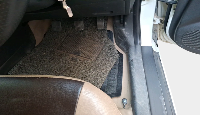 2016 Hyundai Grand i10 SPORTZ 1.1 CRDI, Diesel, Manual, 1,00,851 km, interior