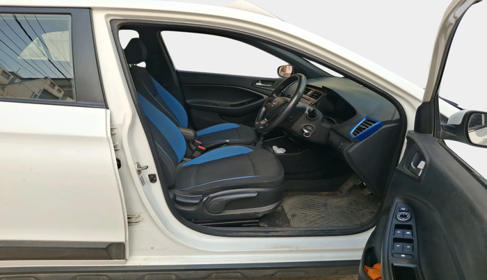 2019 Hyundai i20 Active 1.2 S, Petrol, Manual, 36,084 km, interior