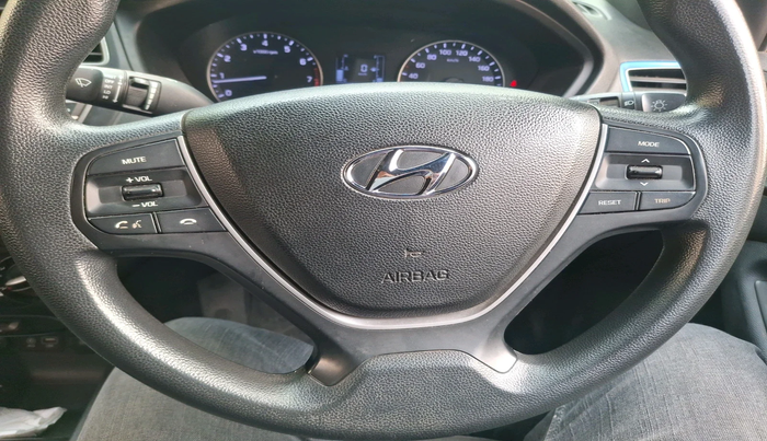 2019 Hyundai i20 Active 1.2 S, Petrol, Manual, 36,084 km, interior