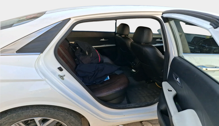 2023 Hyundai Verna SX 1.5 l MPI, Petrol, Manual, 33,729 km, interior