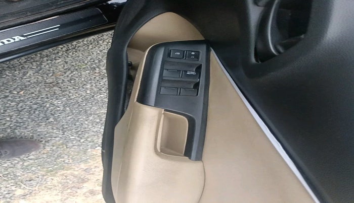 2014 Honda City 1.5L I-DTEC SV, Diesel, Manual, 1,35,546 km, interior