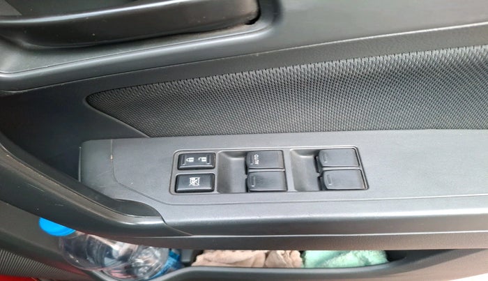 2017 Maruti Vitara Brezza VDI (O), Diesel, Manual, 63,903 km, interior