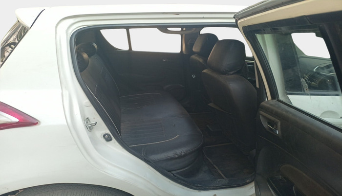 2014 Maruti Swift VDI, Diesel, Manual, 1,31,664 km, interior