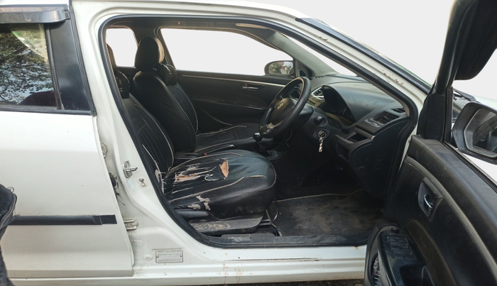 2014 Maruti Swift VDI, Diesel, Manual, 1,31,664 km, interior