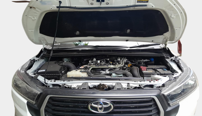 2024 Toyota Innova Crysta 2.4 GX 8STR, Diesel, Manual, 14,366 km, exterior