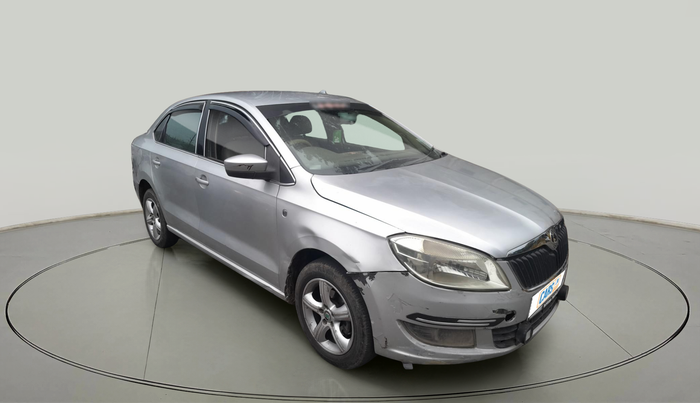2013 Skoda Rapid ELEGANCE 1.6 TDI CR MT, Diesel, Manual, 1,00,872 km, exterior