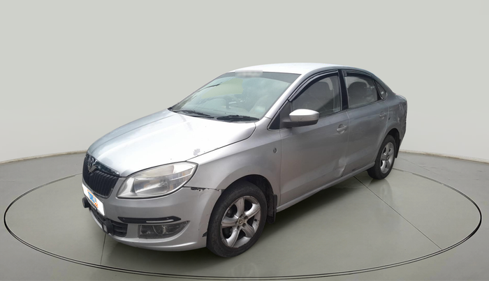 2013 Skoda Rapid ELEGANCE 1.6 TDI CR MT, Diesel, Manual, 1,00,872 km, exterior