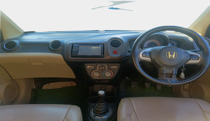 2011 Honda Brio V MT, Petrol, Manual, 88,358 km, interior