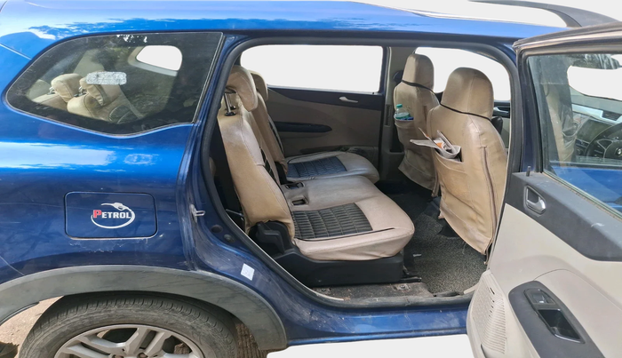 2020 Renault TRIBER RXZ, Petrol, Manual, 64,286 km, interior