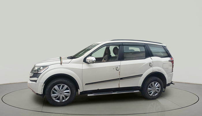 2014 Mahindra XUV500 W6, Diesel, Manual, 66,283 km, exterior